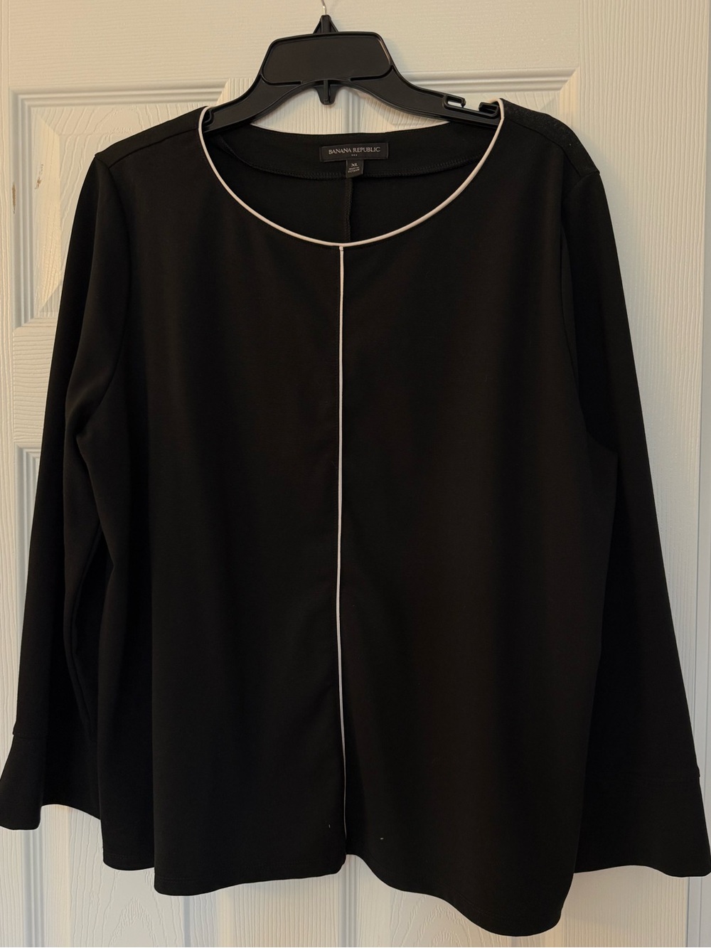 Banana Republic Black Long-Sleeve Top with White Piping Detail